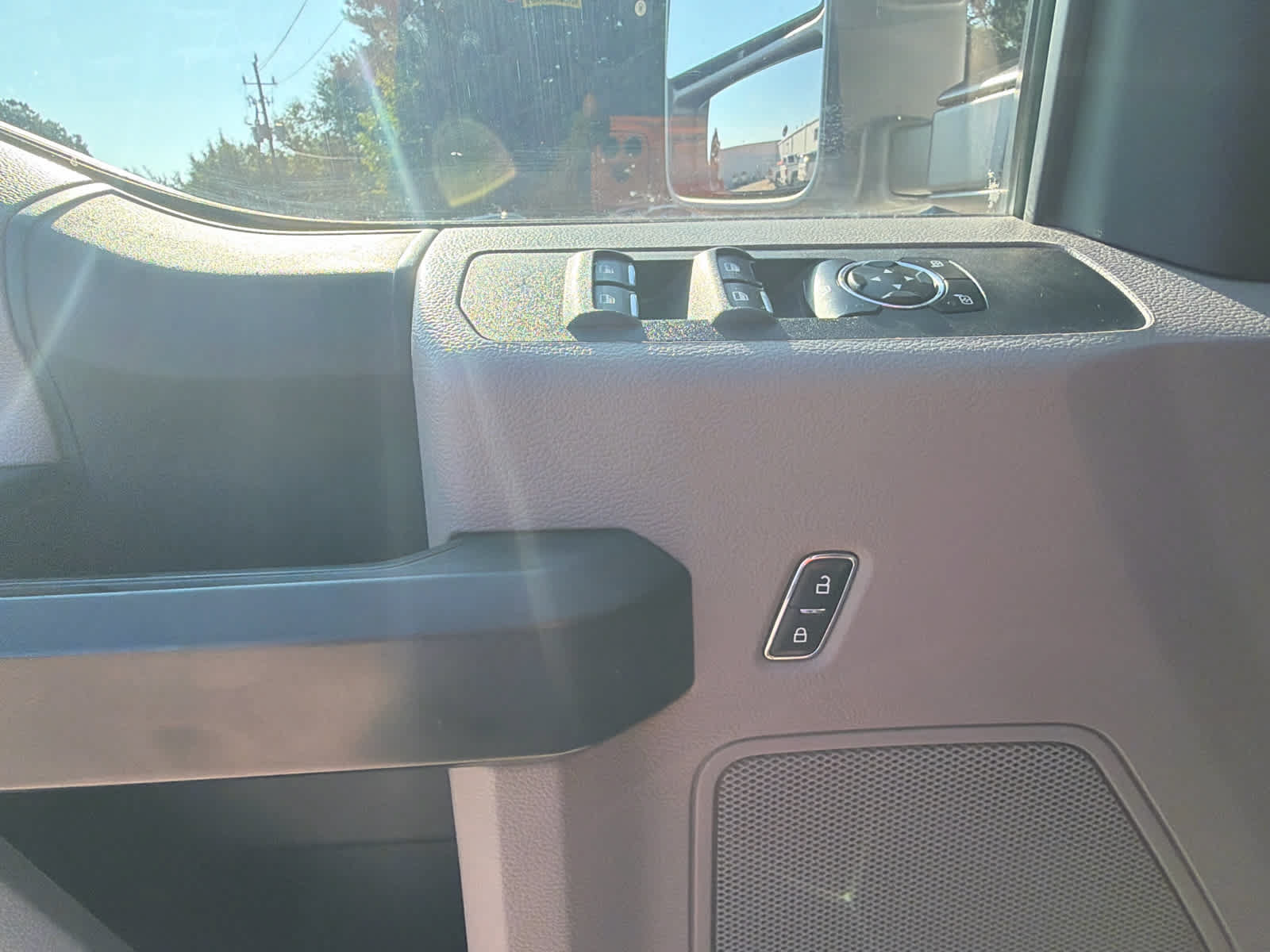 Used 2020 Ford F250 XL w/ Power Equipment Group AWD/4WD image 19