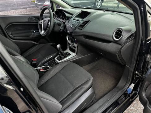 Used 2019 Ford Fiesta SE FWD image 15
