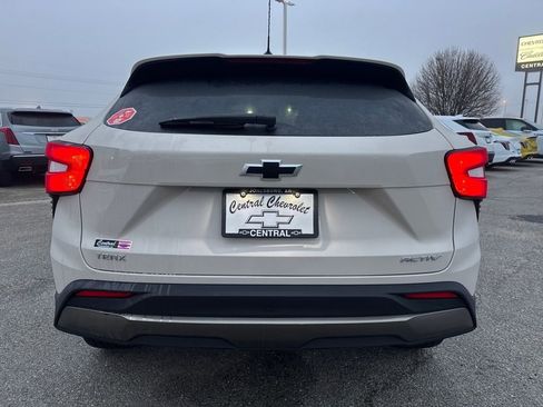 New 2026 Chevrolet Trax ACTIV w/ Driver Confidence Package image 5