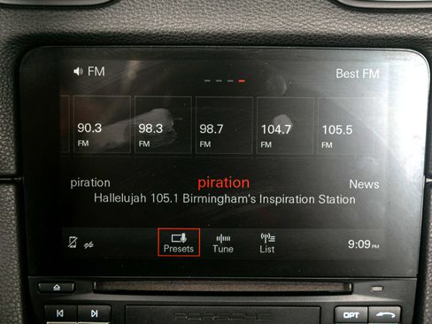 Used 2018 Porsche 718 Boxster S image 38