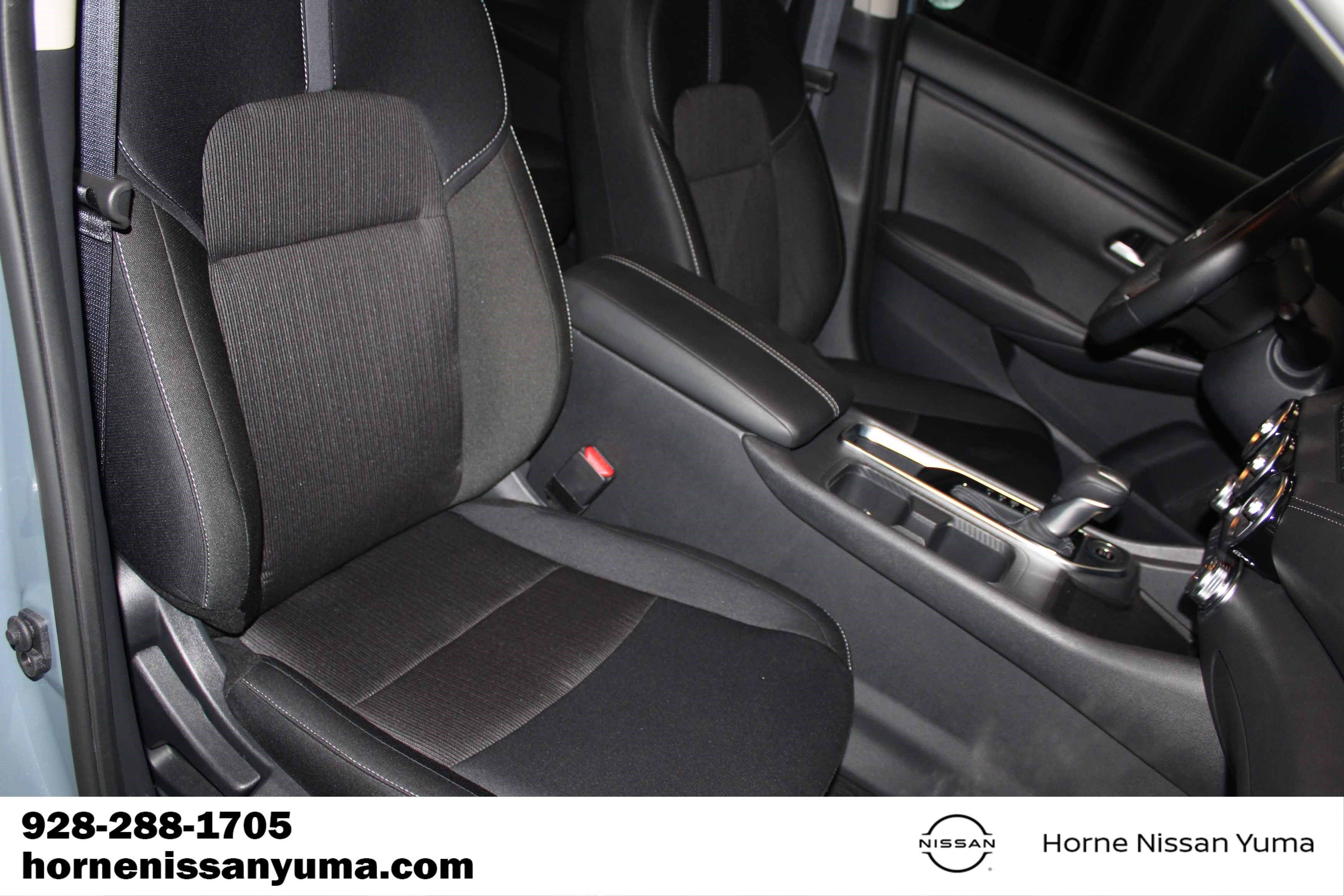 Certified 2025 Nissan Sentra SV w/ All-Weather Package FWD image 6