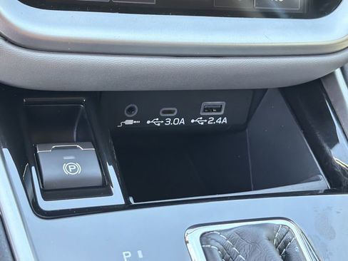 Certified 2024 Subaru Outback Limited AWD/4WD image 26