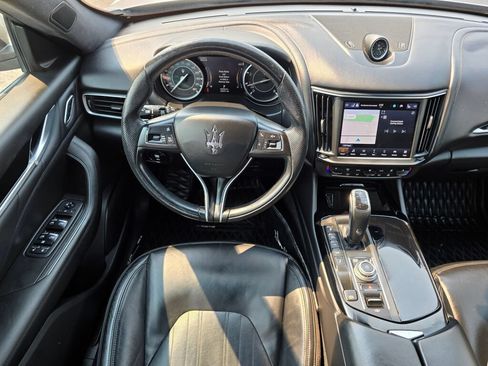 Used 2022 Maserati Levante Modena AWD/4WD image 2