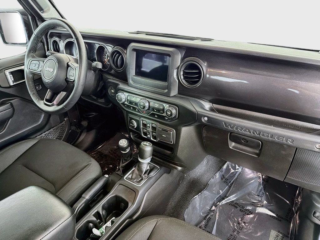 Used 2022 Jeep Wrangler Unlimited Sport AWD/4WD image 19