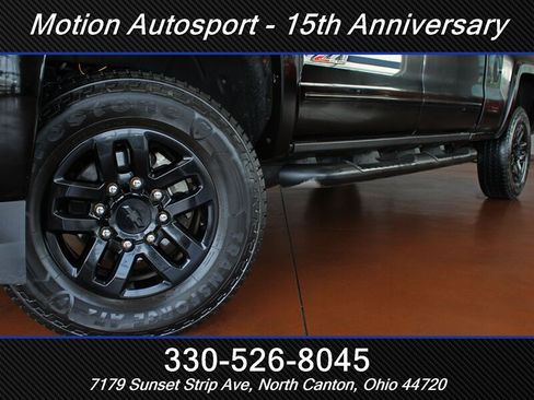Used 2019 Chevrolet Silverado 2500 LTZ w/ Midnight Edition AWD/4WD image 44