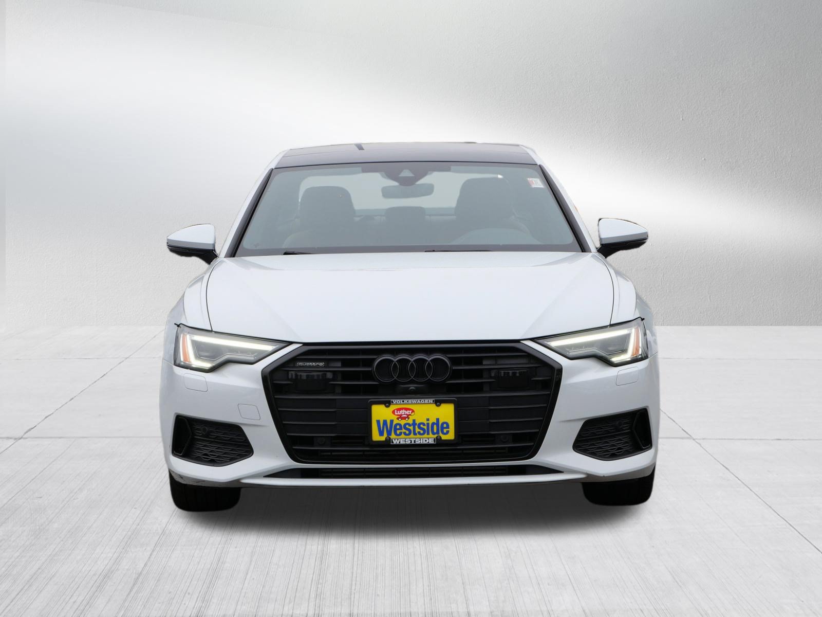 Used 2023 Audi A6 Premium Plus w/ Premium Plus Package AWD/4WD image 2