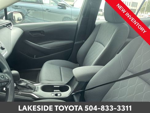 Used 2024 Toyota Corolla LE image 11