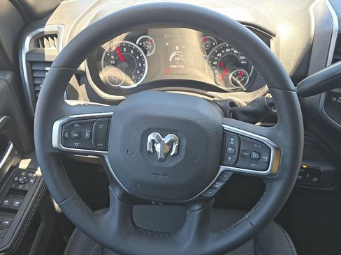 Used 2025 RAM 2500 Big Horn AWD/4WD image 8