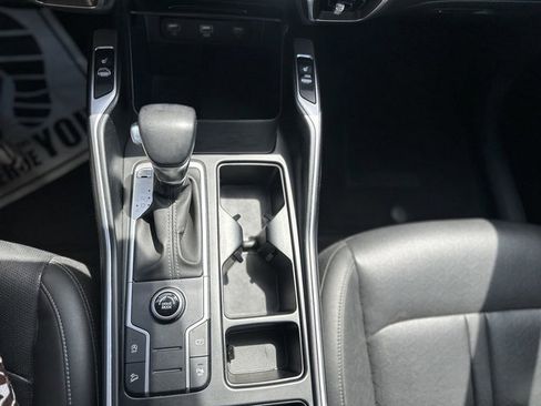 Used 2022 Kia Sorento S FWD image 14