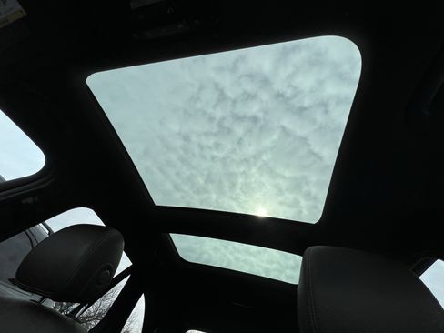 Certified 2018 Mercedes-Benz GLC 300 image 29