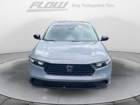 New 2025 Honda Accord SE image 2