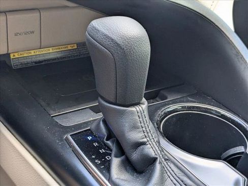Used 2019 Toyota Camry LE w/ Sunroof Package FWD image 8