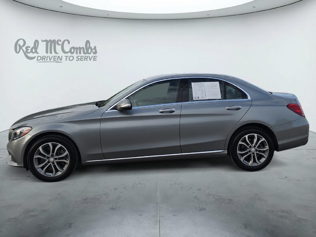 Used 2015 Mercedes-Benz C 300 4MATIC Sedan image 2