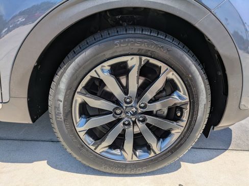 Used 2018 Kia Sportage EX w/ EX Sport Appearance Package FWD image 9