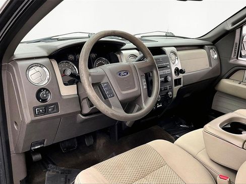 Used 2010 Ford F150 XLT image 14