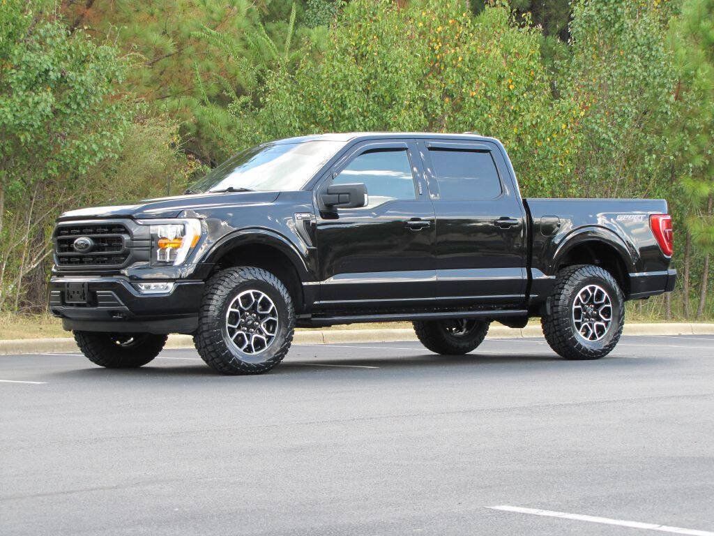 Used 2023 Ford F150 XLT w/ Equipment Group 302A High AWD/4WD image 3