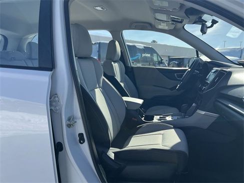 Used 2022 Subaru Forester image 19