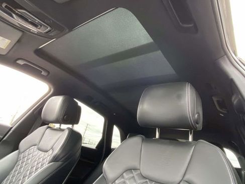 Used 2018 Audi SQ5 Premium Plus w/ S Sport Package image 15
