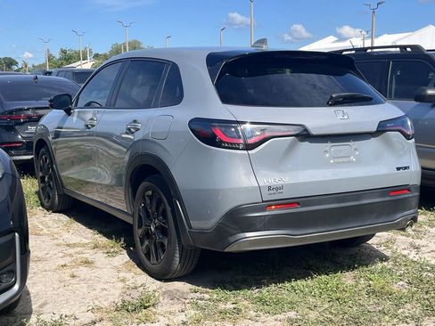 Used 2024 Honda HR-V Sport image 5