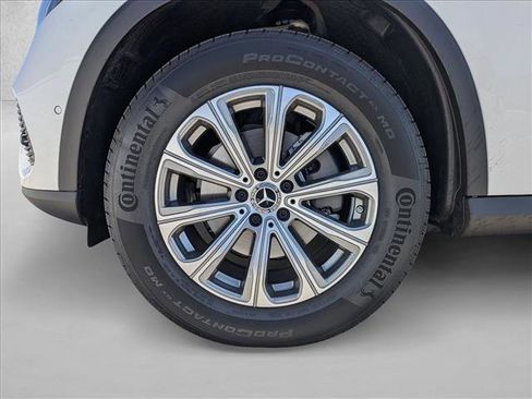 Used 2026 Mercedes-Benz GLC 300 4MATIC image 23