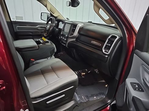 Used 2020 RAM 1500 Big Horn AWD/4WD image 15