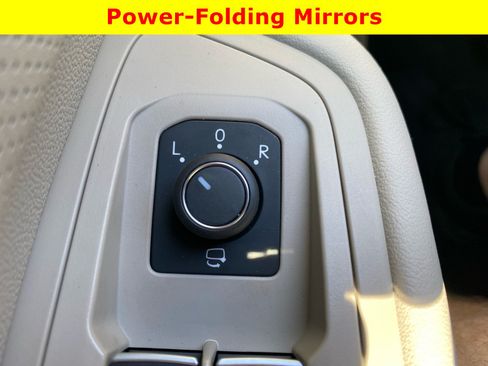 Used 2024 Volkswagen Atlas SEL Premium R-Line AWD/4WD image 44