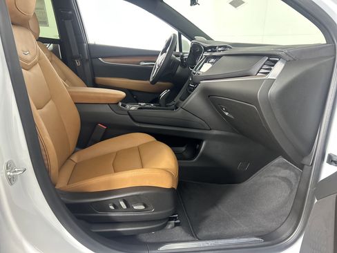 New 2025 Cadillac XT5 Premium Luxury w/ Technology Package image 45