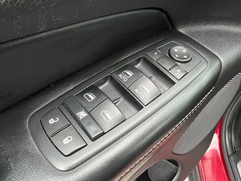 Used 2015 Jeep Grand Cherokee Limited w/ Trailer Tow Group IV image 11