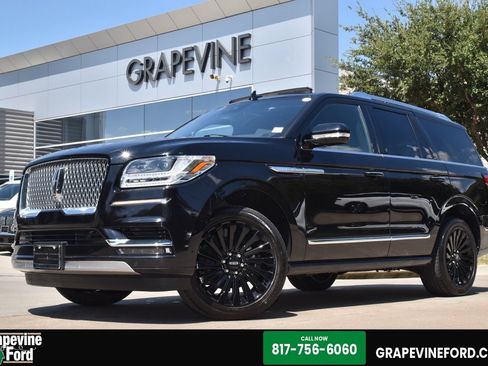 Used 2021 Lincoln Navigator Reserve w/ Luxury Package AWD/4WD image 1