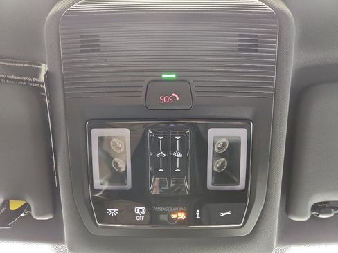 New 2026 Volkswagen Tiguan SE R-Line image 29