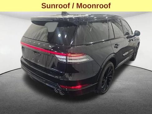 Used 2025 Lincoln Aviator Reserve w/ Jet Appearance Package AWD/4WD image 5