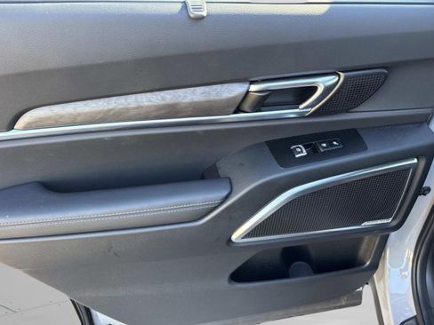 Used 2025 Kia Telluride SX Prestige X-Line image 19