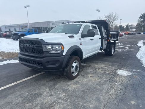New 2024 RAM 5500 Tradesman AWD/4WD image 7