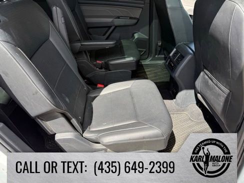 Used 2022 Volkswagen Atlas SEL R-Line AWD/4WD image 38