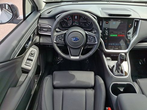 Certified 2025 Subaru Outback Limited image 11