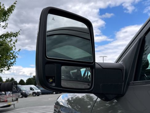 New 2026 RAM 3500 Limited AWD/4WD image 28