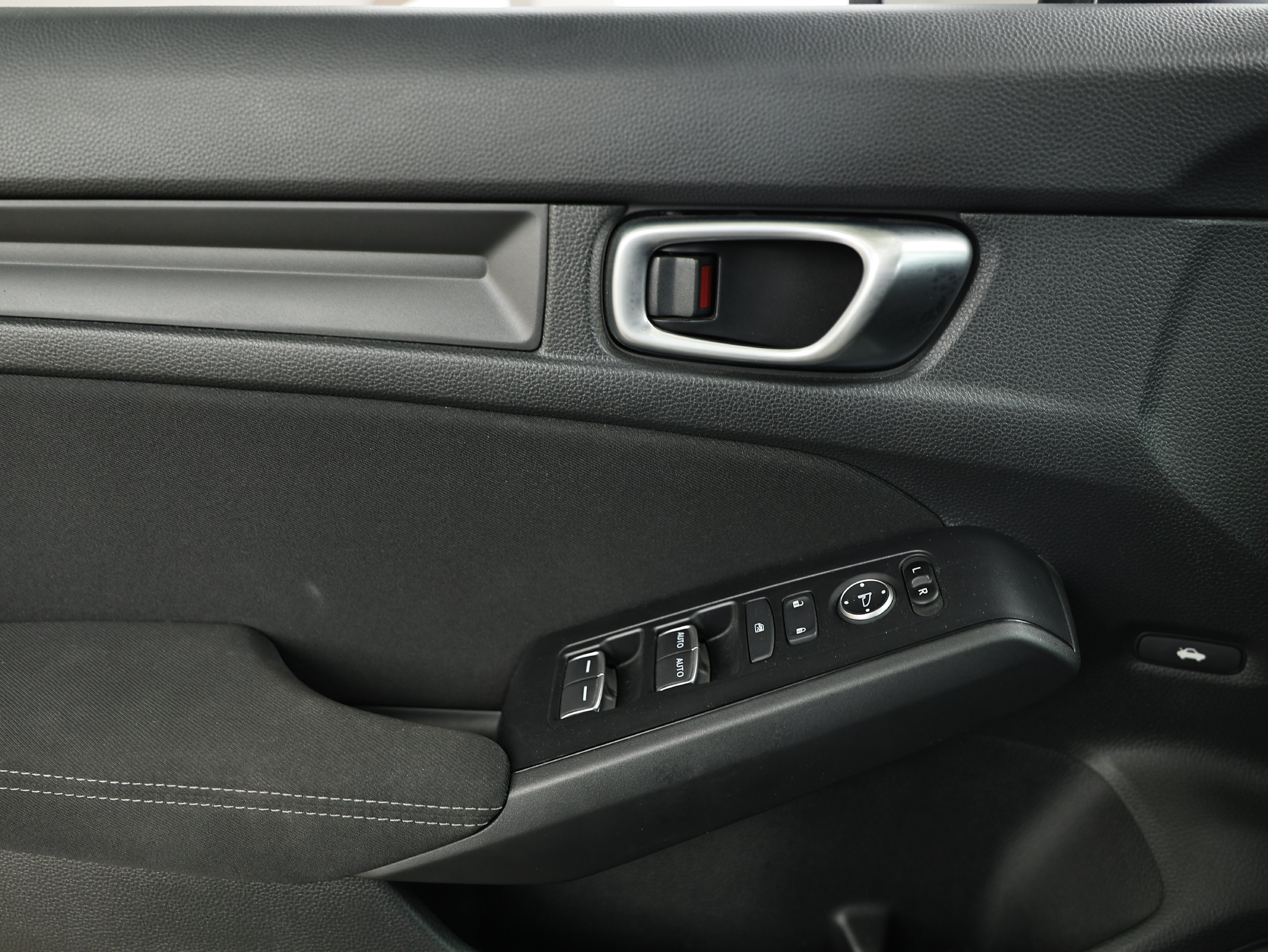 Used 2023 Honda Civic Sport image 15