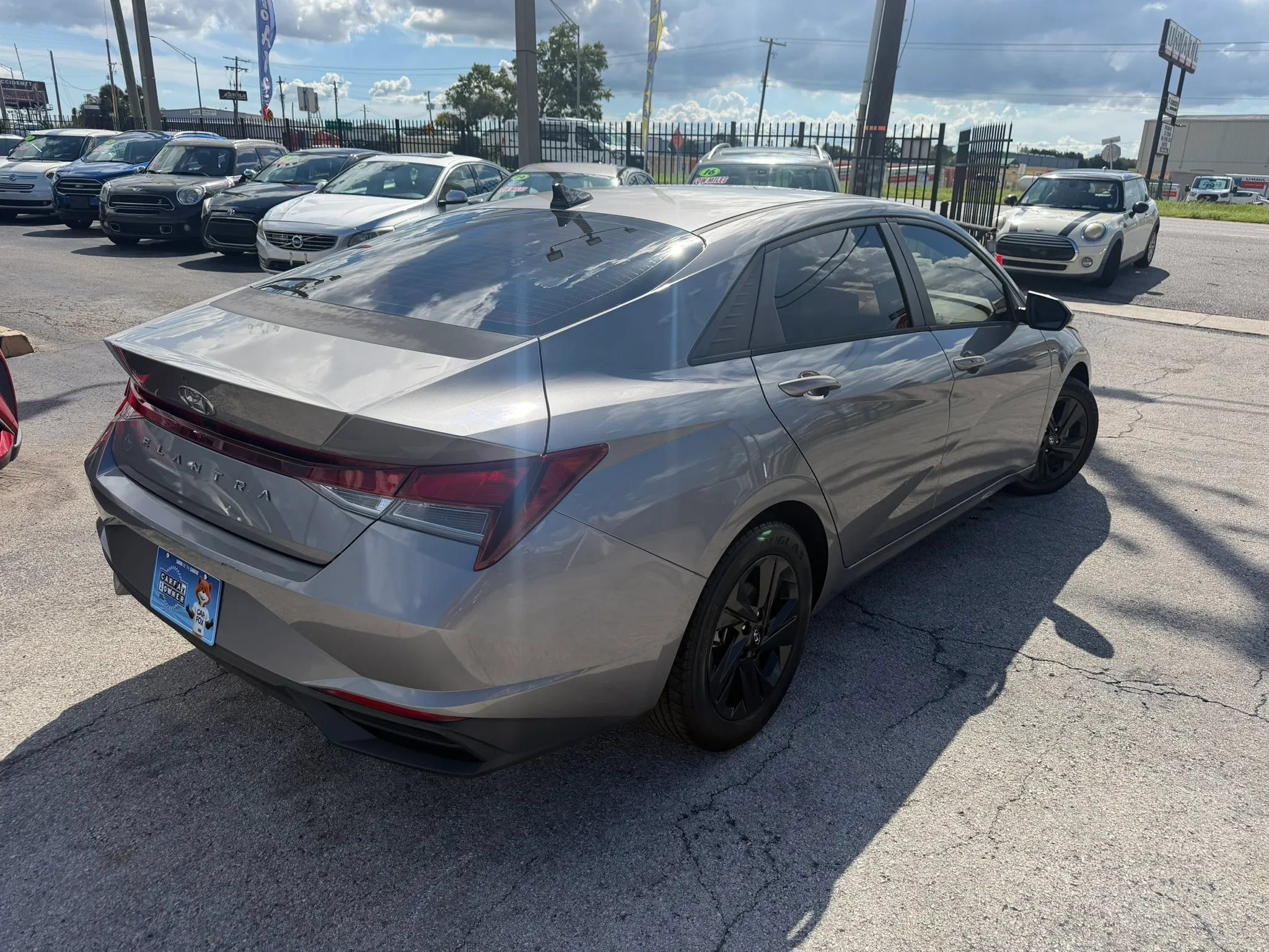 Used 2021 Hyundai Elantra SEL FWD image 4