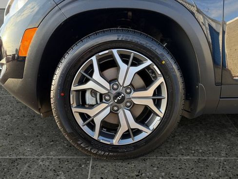 Used 2022 Kia Seltos EX AWD/4WD image 4