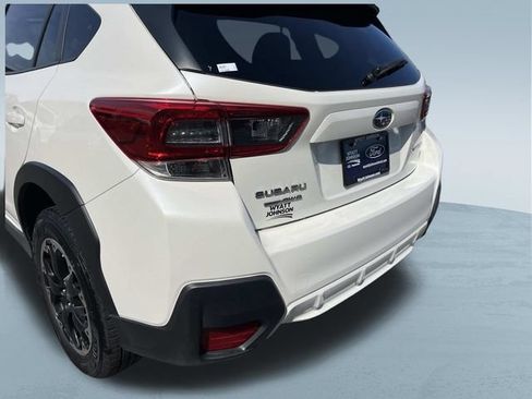 Used 2023 Subaru Crosstrek 2.0i Premium AWD/4WD image 12