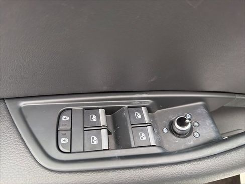 Used 2025 Audi A5 2.0T Premium Plus w/ Convenience Plus Package image 17