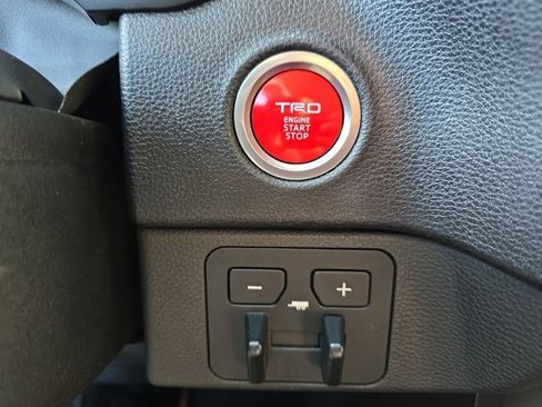 Used 2022 Toyota Tundra SR5 image 36