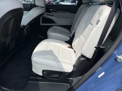 Used 2023 Kia Telluride S w/ S Sunroof Package AWD/4WD image 19