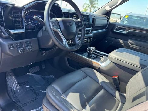 Certified 2025 Chevrolet Silverado 1500 LT Trail Boss AWD/4WD image 13