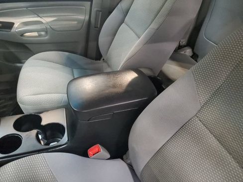 Used 2013 Toyota Tacoma 2WD Access Cab image 27
