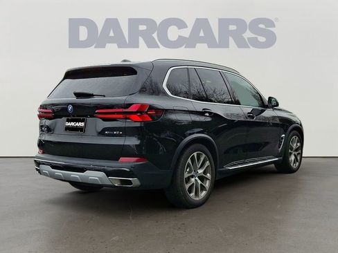 Used 2024 BMW X5 xDrive50e image 6