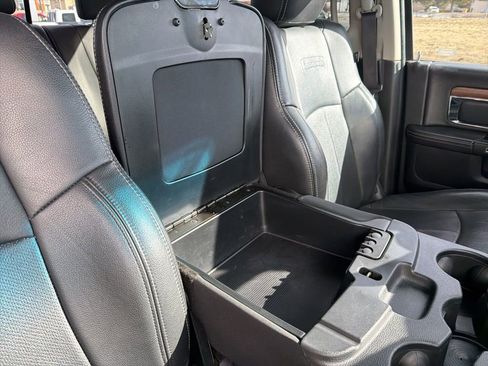 Used 2018 RAM 2500 Laramie image 43