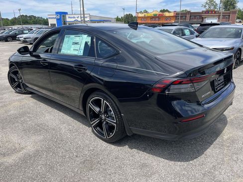 New 2026 Honda Accord SE image 3