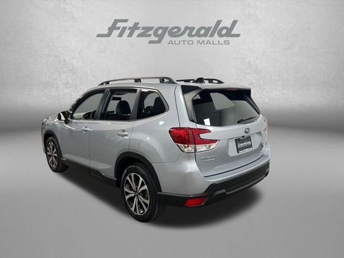 Used 2024 Subaru Forester Limited AWD/4WD image 3