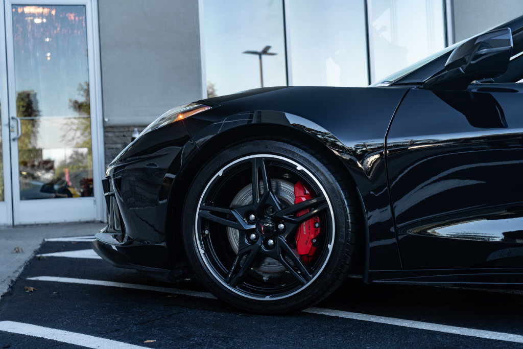 Used 2023 Chevrolet Corvette Stingray Preferred Cpe w/ Z51 Performance Package RWD image 18